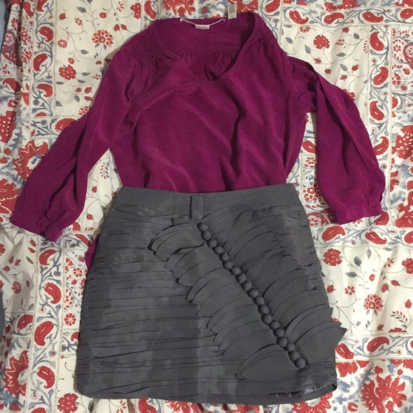 Adorable Grey skirt- Free Top! - Picture 6 of 6
